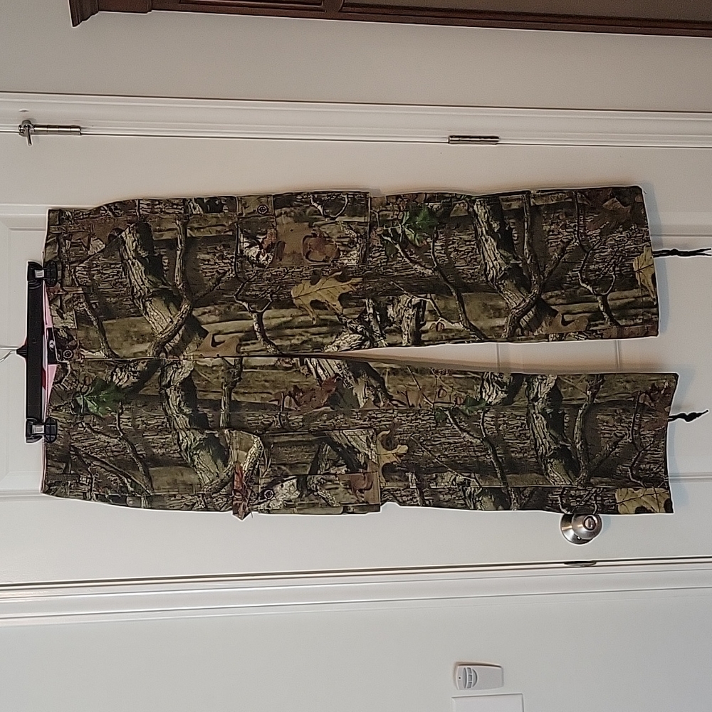 Mossy Oak hunting pants